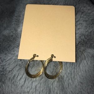VINTAGE Gold Hoop Earrings
